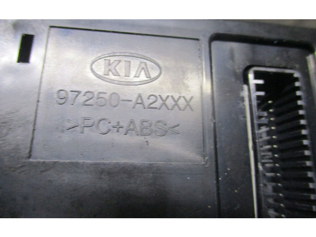 Блок управления климат-контролем    KIA Ceed