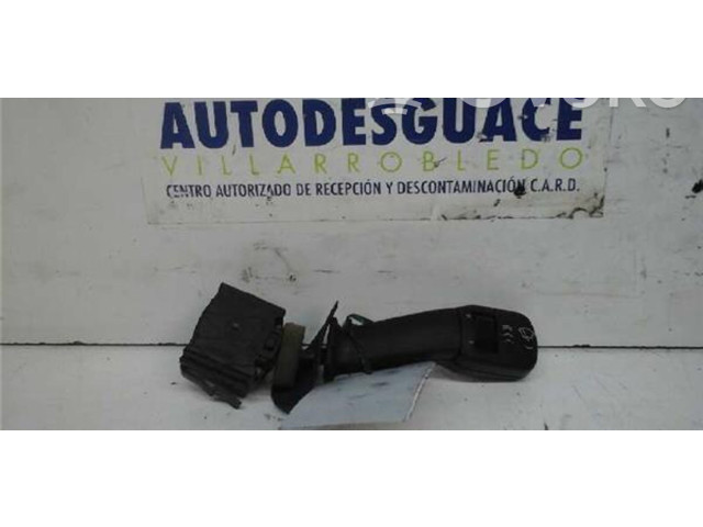 Pojistková skříňka Включатель стеклоочистителей    BMW 5 E34 1996