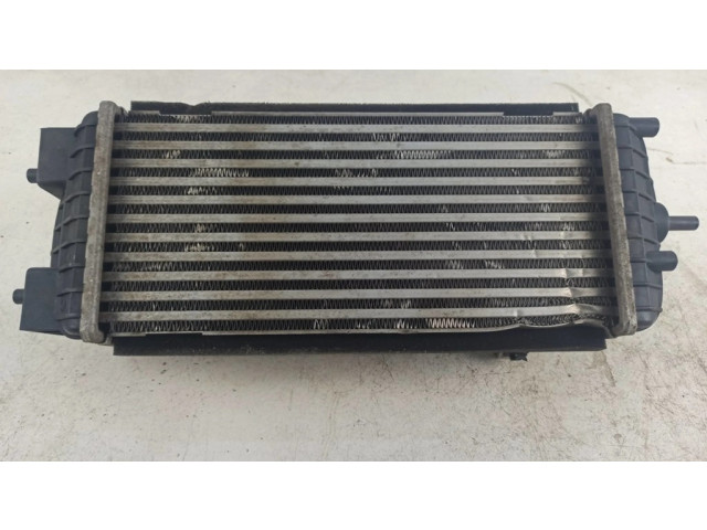 Интеркулер  282712U201   KIA Sportage 1.7