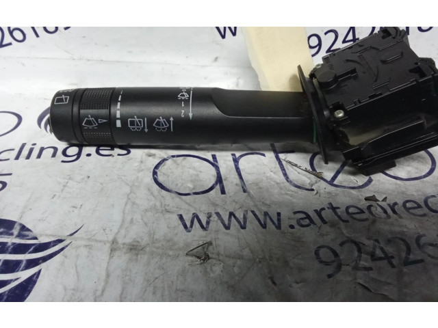 Переключатель дворников 15924386   Cadillac Escalade