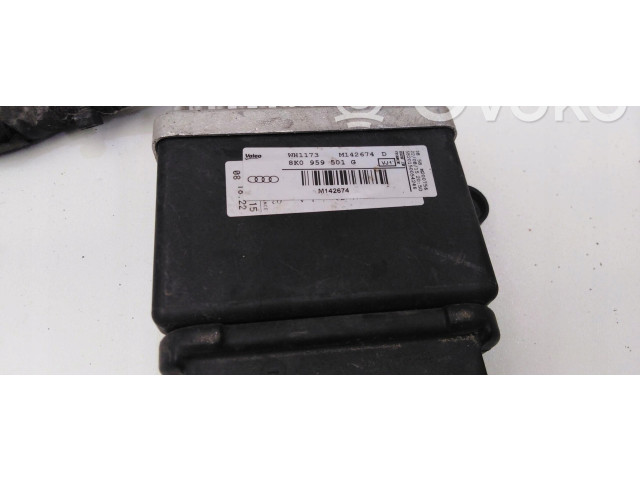 Vstřikovací lišta 8K0959501G   Audi Q3 8U     