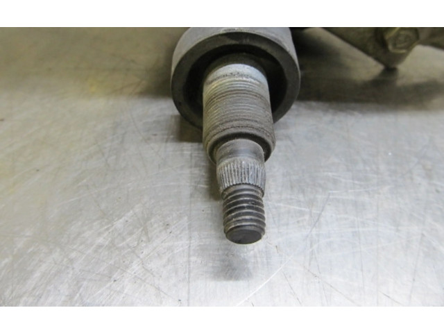 Моторчик заднего дворника     Citroen Saxo