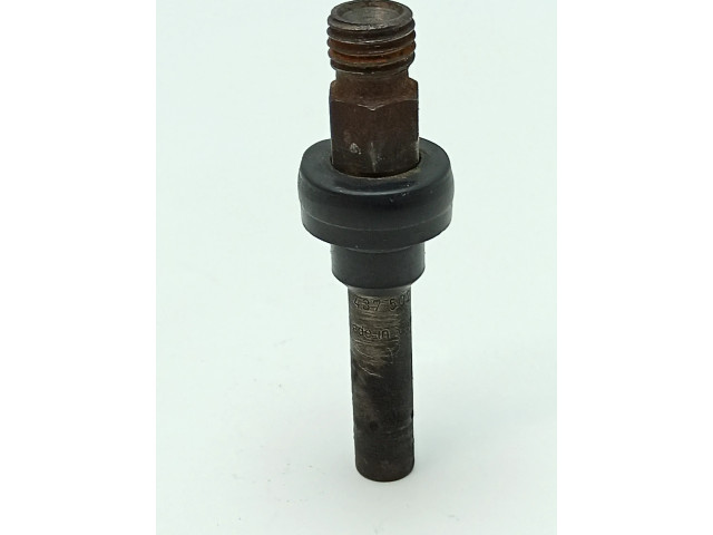 Vstřikovač 0437502010 Mercedes-Benz S W116 pro benzínový motor 2.8