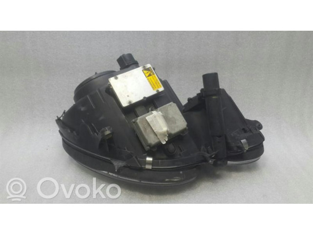 Передняя фара  