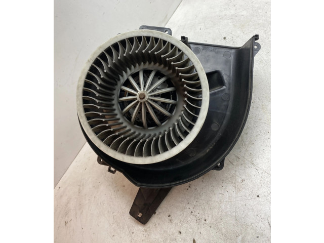 Вентилятор печки 6Q1820015H Audi A2