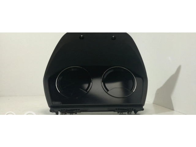 Přístrojová deska BMW 7 G11 G12 2015 6210872451601, 6837006