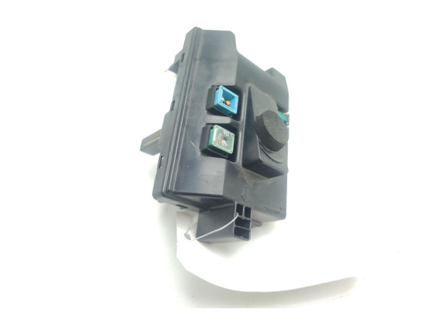 Блок предохранителей BKCA200751   KIA Sorento    