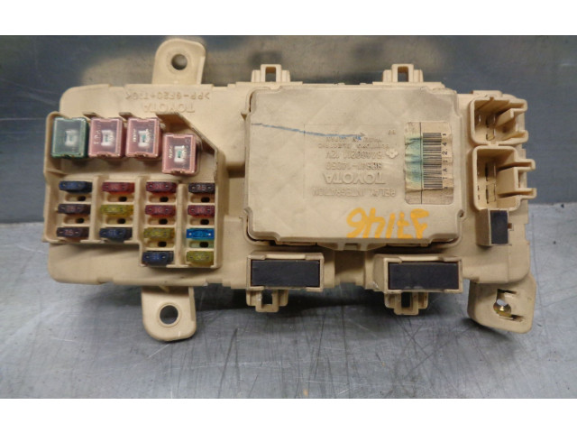 Pojistková skříňka Řídící jednotka BSM 8264114050, 64400211 Toyota Celica T200 1997