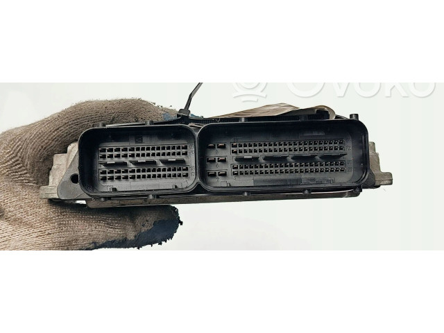 Блок управления двигателем Блок управления 070906016B   Volkswagen Phaeton