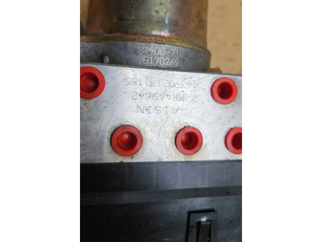 Блок АБС MR449642 Mitsubishi L200 2006 - 2014 года
