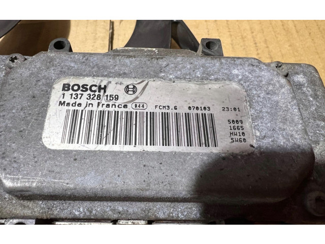 Вентилятор радиатора         Audi A6 S6 C6 4F 