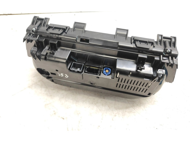 Přístrojová deska BMW X1 F48 F49 2016 9295446, 10327449