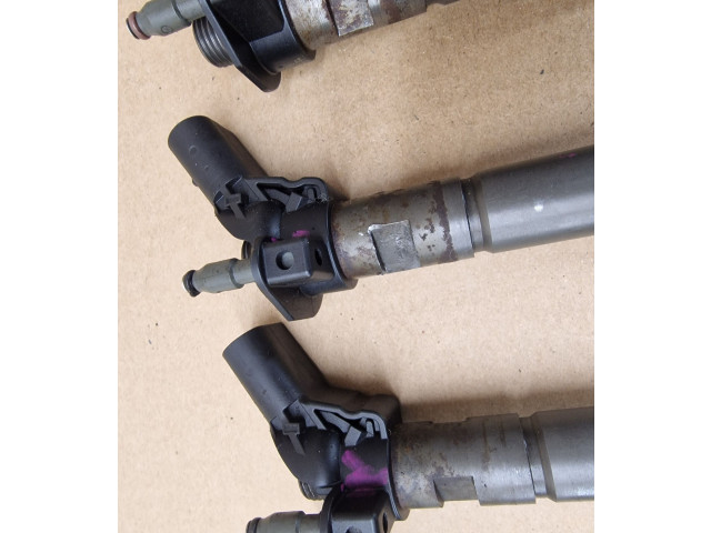 Vstřikovač 059130277, 059130277CC Audi A8 S8 D4 4H