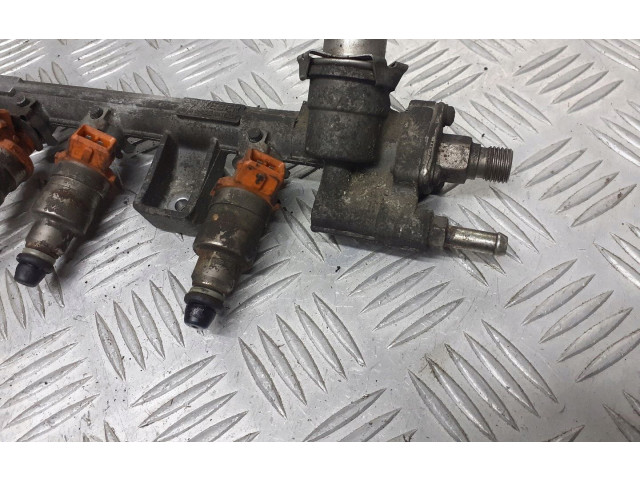 Топливная рампа 92012004 Fiat Siena