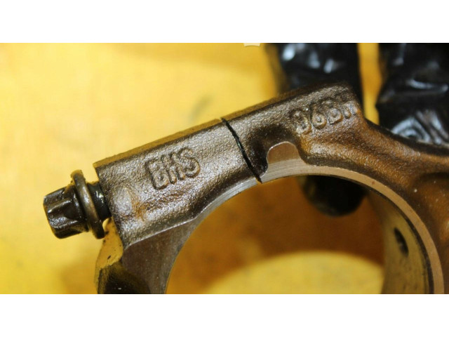  Поршень с шатуном    Audi A3 S3 8P  