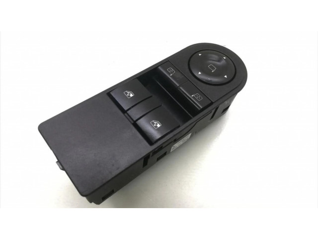 Включатель электрических окон