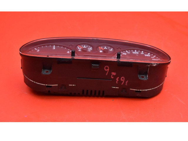 Спидометр (приборный щиток) 8L0920931E, 8L0920931E   Audi A3 S3 8L
