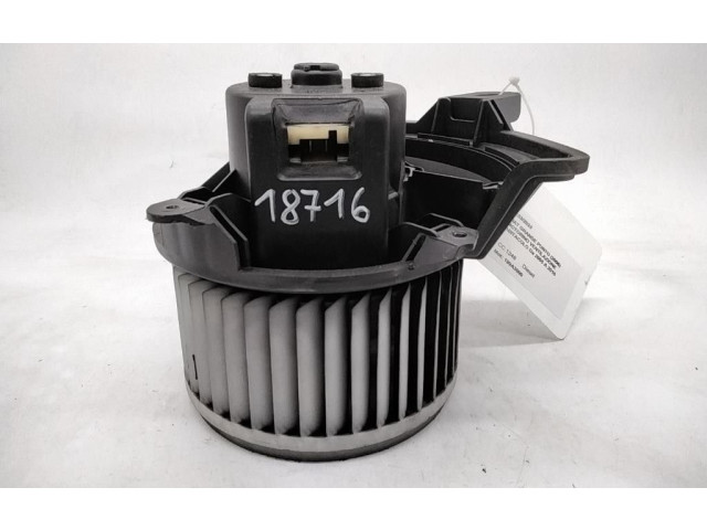 Вентилятор печки 77364951, 199A3000 Fiat Grande Punto