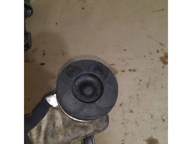 Поршень с шатуном Volvo S60 для дизельного двигателя 2.4