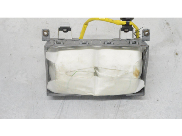 Подушка безопасности пассажира Mitsubishi Outlander