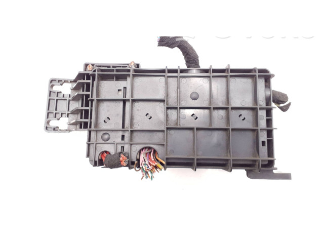 Блок предохранителей 96647287 Chevrolet Epica