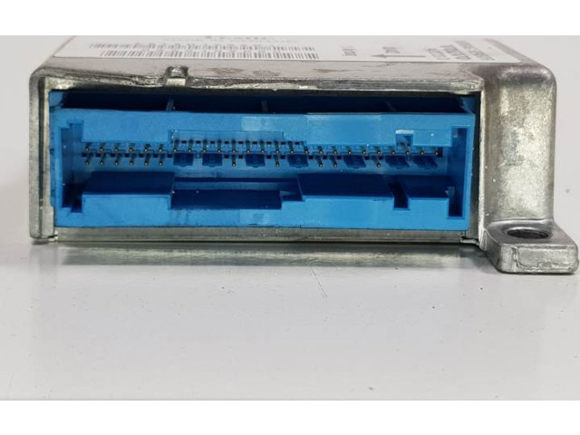 Интеркулер  9472728D   Volvo V70 