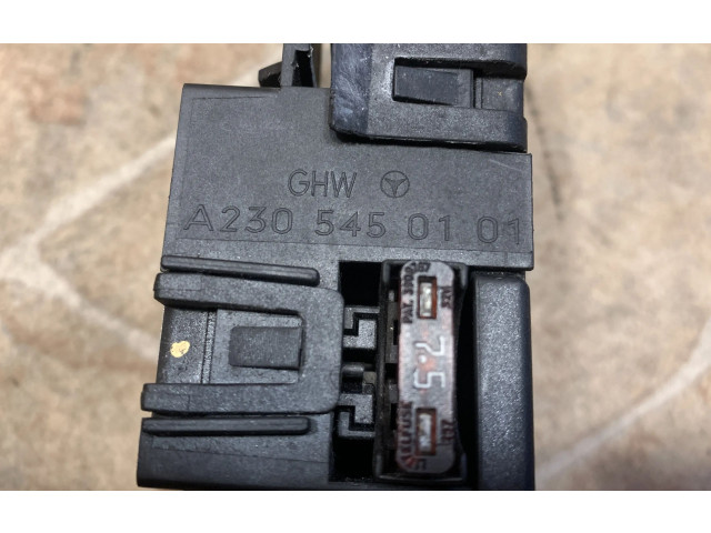 Блок предохранителей A2305450101 Mercedes-Benz SL R230