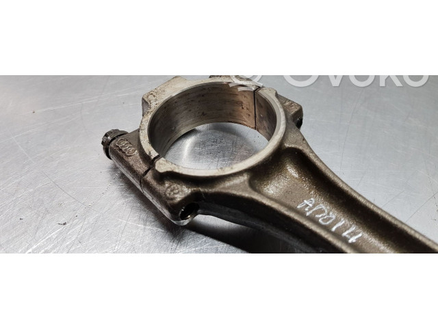 Поршень DDY 04L107065AM001, 03L105401A Skoda Octavia Mk3 (5E)