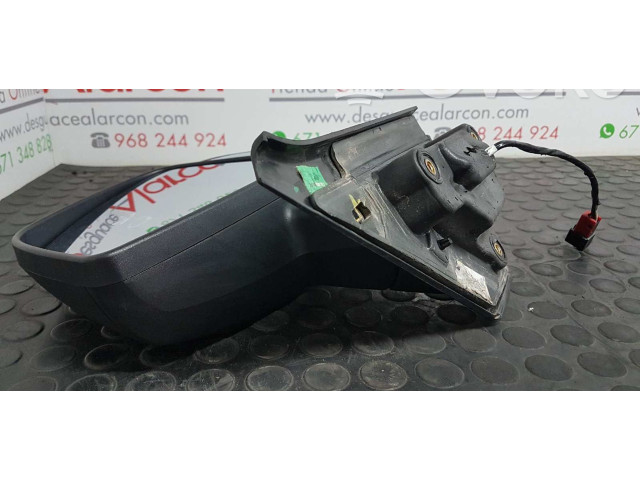 Зеркало электрическое Opel Combo D 2011 - 2017 года