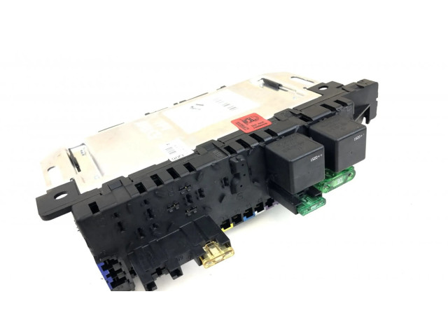 Pojistková skříňka 05045139, A2305454032 Mercedes-Benz SL R230 2003