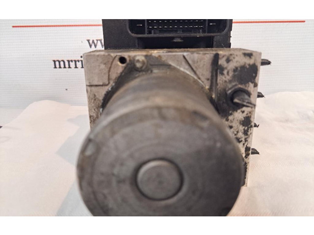 Масляный насос   CCWB  Audi A5 8T 8F 