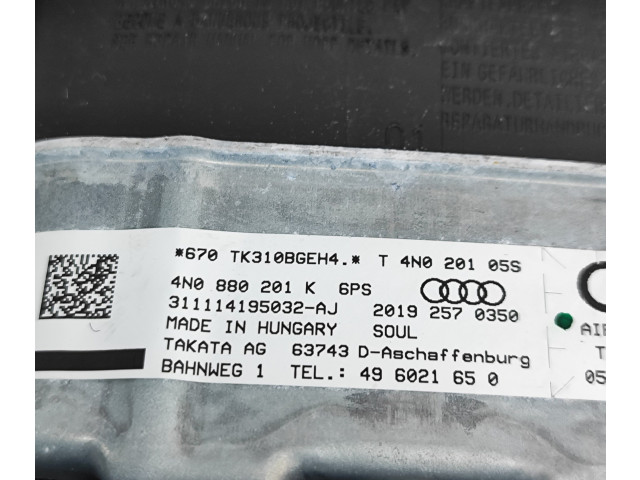 Подушка безопасности водителя 4N0880201K Audi e-tron