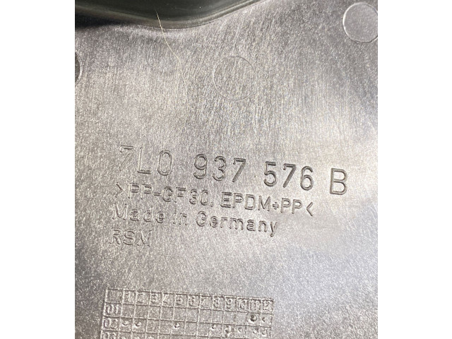 Pojistková skříňka 7l0937576b Audi Q7 4L 2007