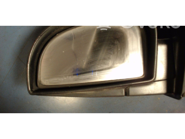 Zpětné zrcátko Hyundai Getz 2004 E4012190