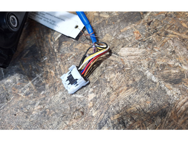 Зеркало электрическое Mitsubishi Outlander 2013 - 2021 года