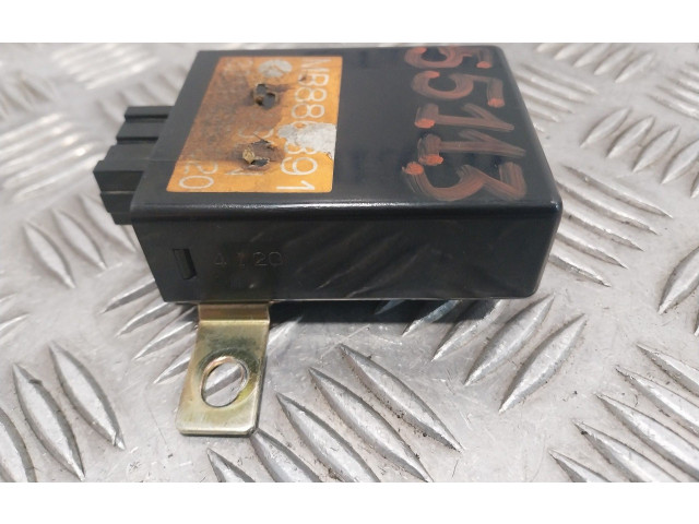 Блок предохранителей 3213425020, MB886391 Mitsubishi Montero