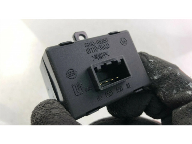 Панель приборов 8111031050, K3868 Skoda Octavia Mk1 (1U)