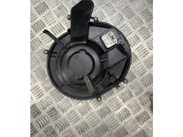 Вентилятор печки    LHD28417, LHD86577   Volvo V70