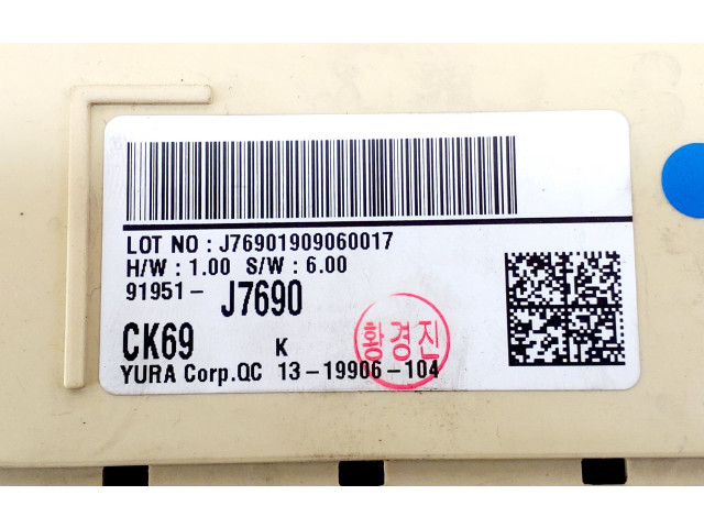 Блок предохранителей 91951J7690   KIA Ceed    