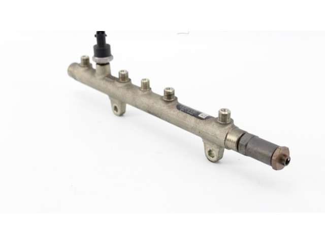 Топливная рампа 445214024 Mitsubishi Carisma для двигателя F9Q1