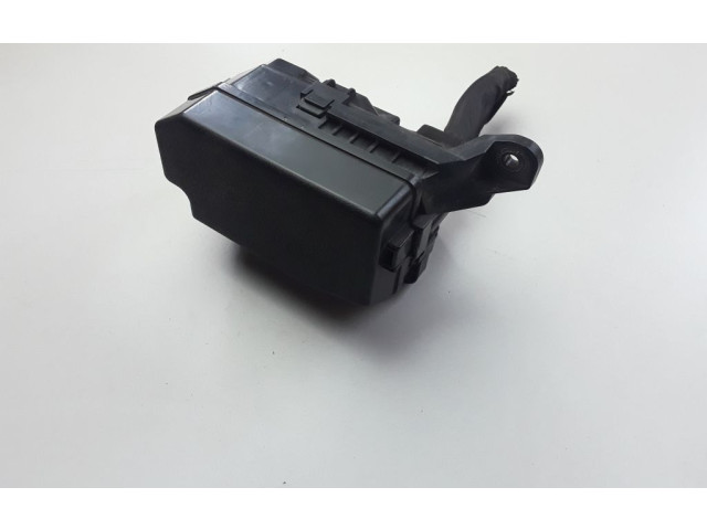 Блок предохранителей 8565A392   Mitsubishi Outlander    