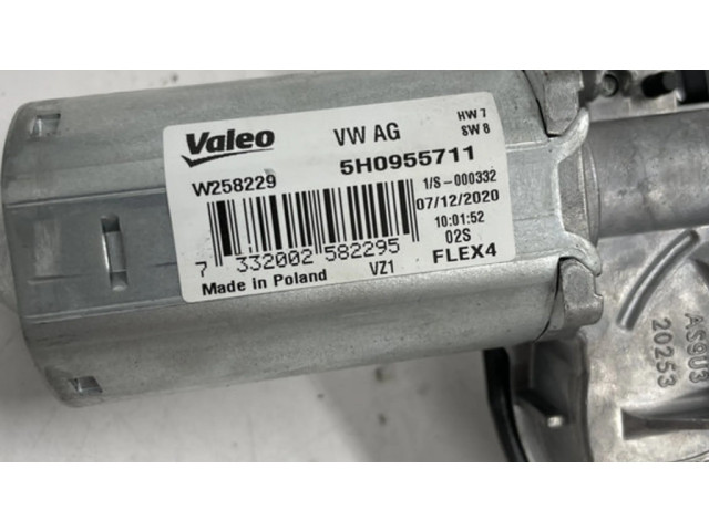 Двигатель стеклоочистителя заднего стекла