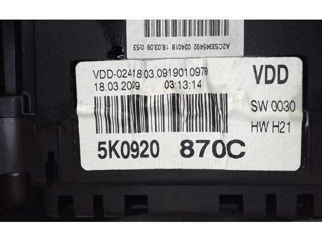 Панель приборов 5K0920870C Volkswagen Golf VI