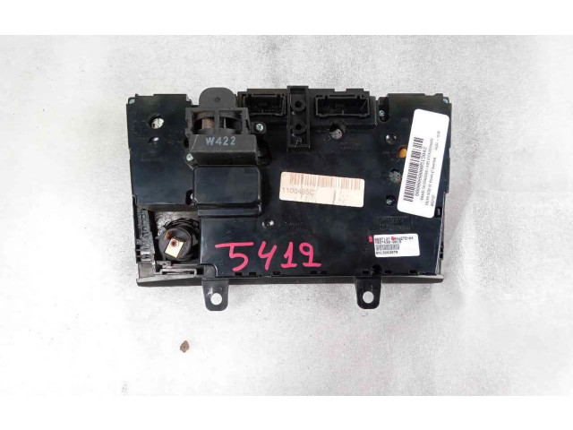 Блок управления климат-контролем 8697137   Volvo XC90