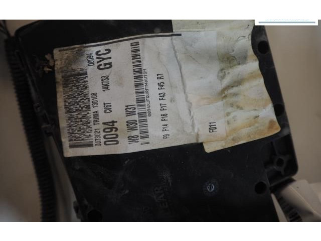 Блок предохранителей AV6T-14A142-AB Ford Kuga II