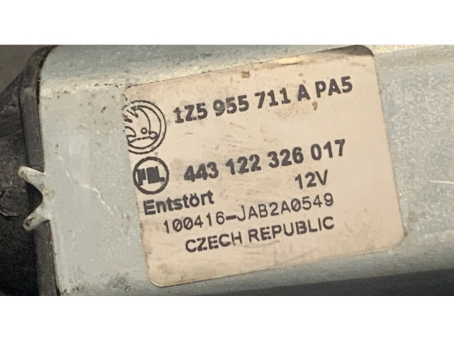 Моторчик заднего дворника 1Z5955711, 443122326017 Skoda Octavia Mk2 (1Z)