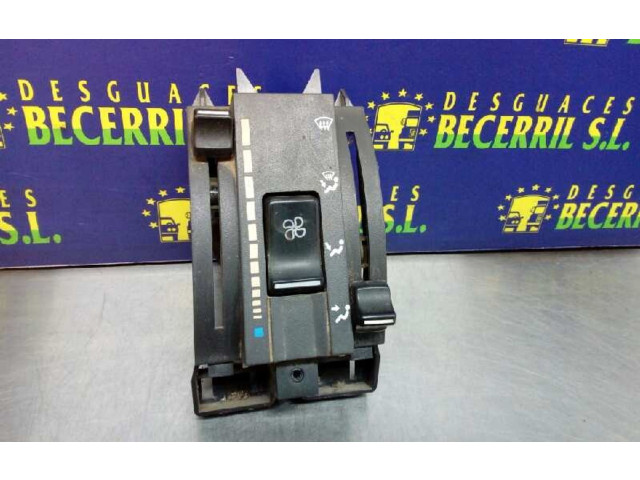 Модуль блока управления кондиционером    Renault Express