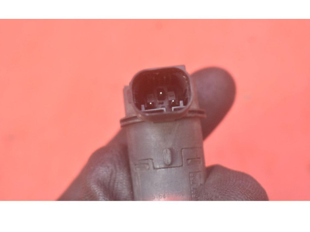 Vstřikovací lišta 3M5T-15K859-CAW, 3M5T-15K859-CAW Ford C-MAX I