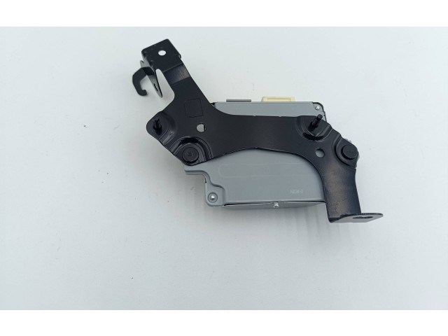 Блок управления 82714FL000   Subaru Forester SK