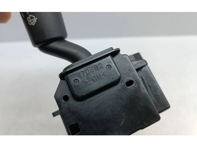 Ручка стеклоочистителей 17D682 Mazda 3 I